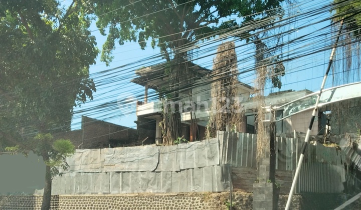 Large Land Area of 1820m2 in Candisari, Upper Semarang Area 1