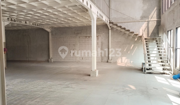 Bangunan komersial di jl. Anjasmoro, Smg Barat, Ramai Strategis 2