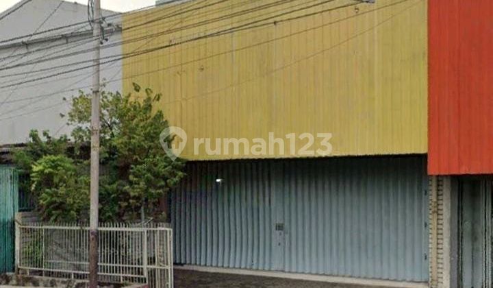 2-Storey Shop House in Siliwangi, By the Main Road, Strategic Location 1