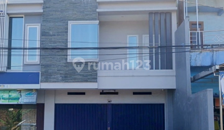 Good 2-Story Shop House on Jl. Muwardi, Salatiga, Ready to Use 1