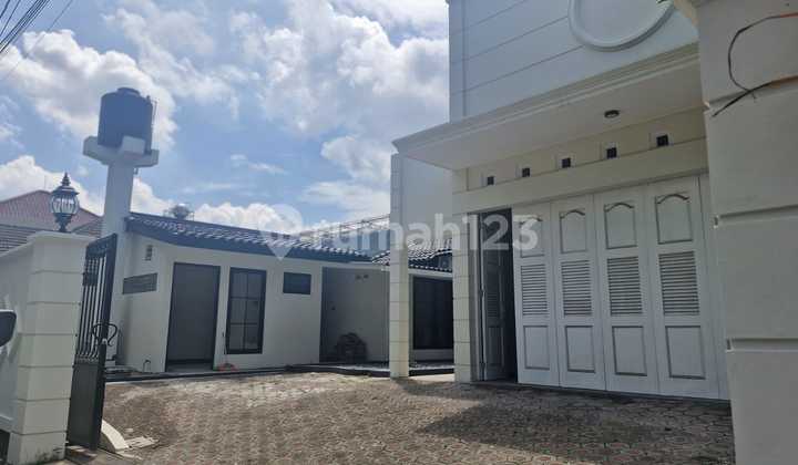 Rumah Bagus 1 Lantai Di Tengah Kota, Siap Pakai 1