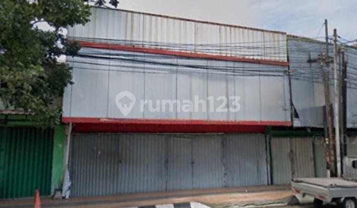 Ruko 2 Lantai Lebar 8,5M di Jalan Raya Tengah Kota, Siap Pakai