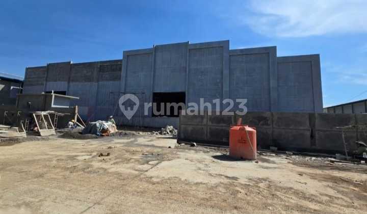 Warehouse LB 1700s in KIC Gatsu Ngaliyan, Container Access 1