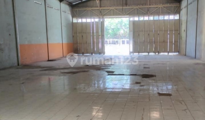 Gudang Di Gayamsari, Akses Truck Ban Dobel, Siap Pakai, Jln Raya