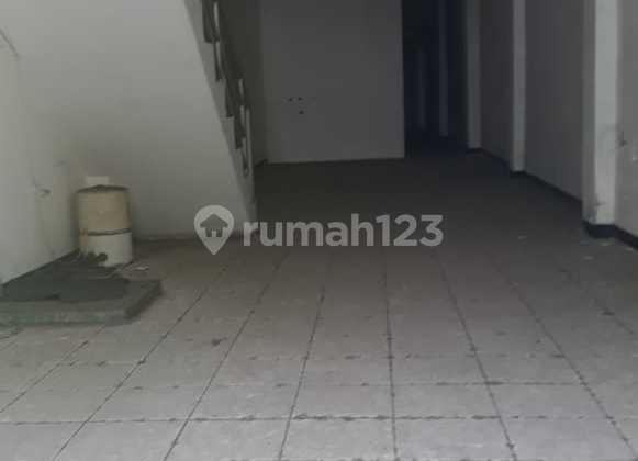 Ruko 3Lt di Pekojan Semarang, Cocok untuk Usaha 2