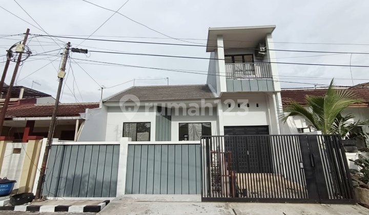 Newly Renovated House in Pondok Indraprasta, City Center, Ready to Move In 1