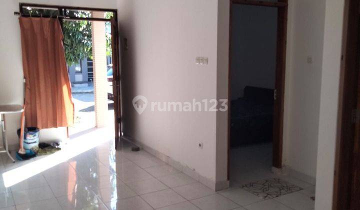 Rumah Bagus Siap Huni Di Perum Beruang Mas Gayamsari Furnished 2