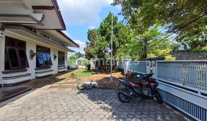 Rumah 1 Lantai di Candisari, Bangunan Bagus, Jalan Raya 2