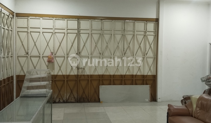 Ruang Usaha Di Pedurungan, Jalan Raya. Siap Pakai Untuk Usaha 2