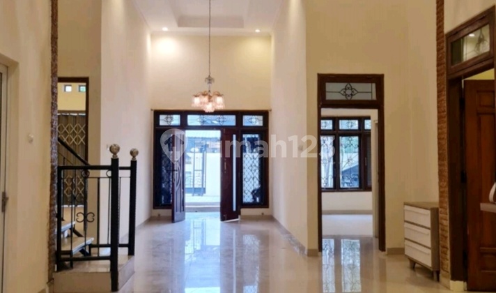 Rumah Semarang Indah, Siap Huni, Jalan Tinggi Lebar 1