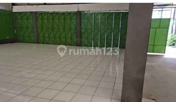 Business Space in Kedungmundu, Strategically Located on a Busy Main Road 2