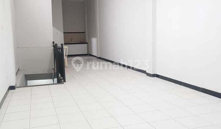 Ruko 2 Lantai Di Pedurungan, Siap Pakai, Jalan Raya Strategis 2