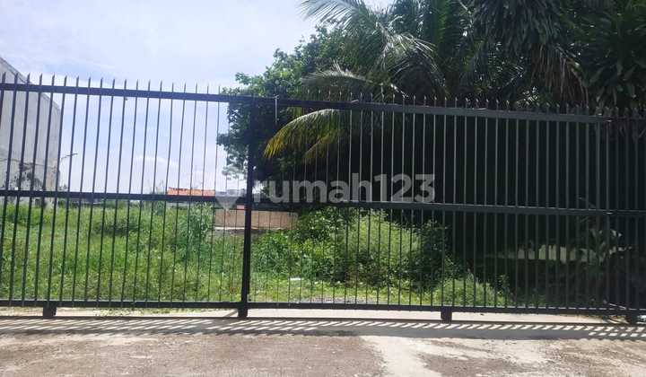 Tanah Luas 1400M² di Banyumanik, Jalan Raya Strategis