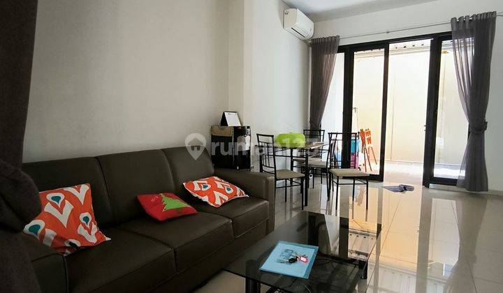 Rumah 2 Lantai Full Furnished Di Graha Padma Bagus Siap Pakai 2