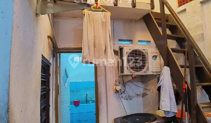 Jual Rumah  Murah Dalam Gang Cideng Area Jakart Pusat