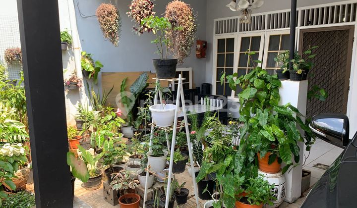 For Sale: House in a Complex in Buaran, Klender, East Jakarta 2