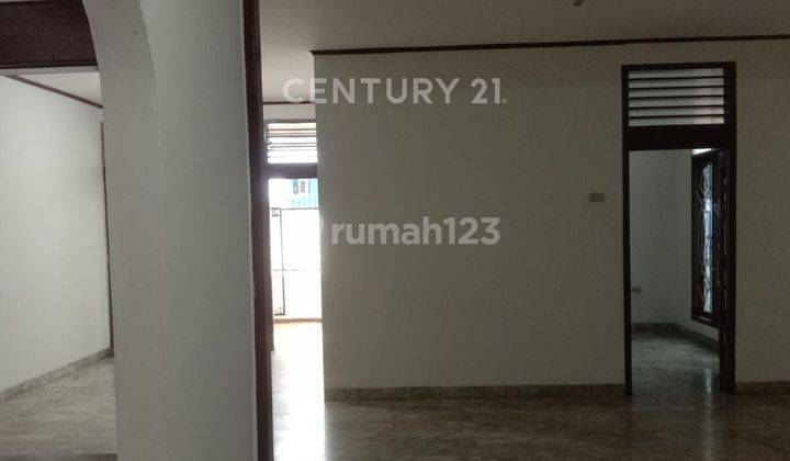 Rumah Tinggal 2 Lantai Di Rawamangun S8358 1