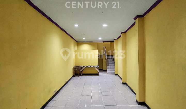 Rumah 2½ Lantai Siap Huni Area Tidak Banjir di Rawamangun S9277