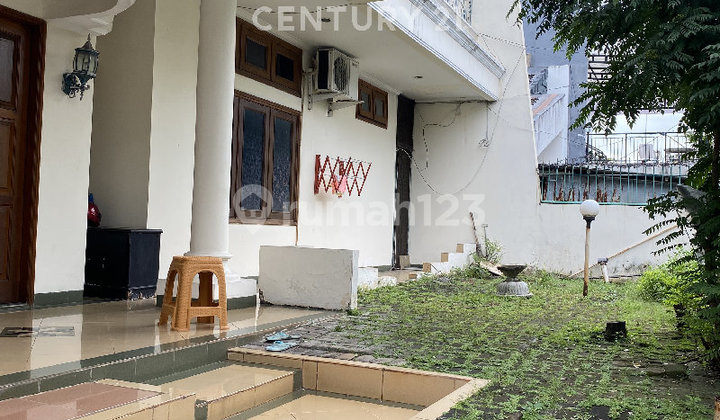 2-Story House, Strategic Location in Pulomas, East Jakarta