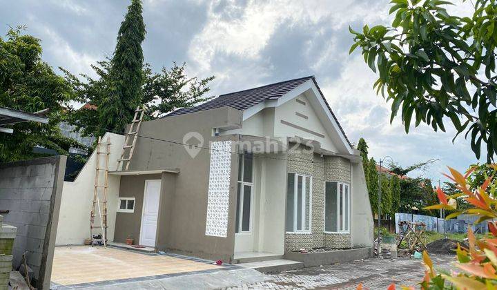 Jual rumah strategis di pedurungan Semarang  1