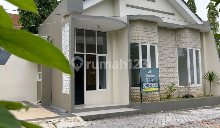 Rumah Siap Hunilokasi Di Jln Woltermogensidi Pedurungan Semarang 1