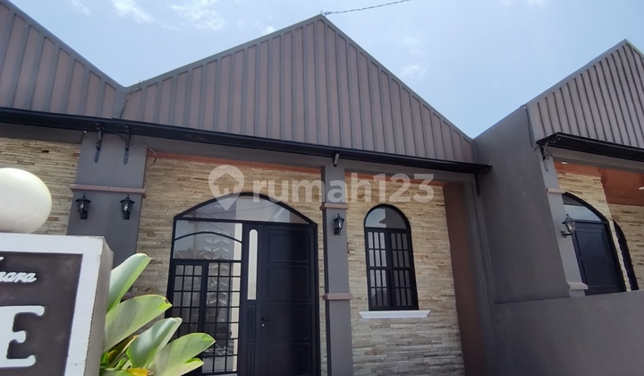 Luxury House Ready to Occupied Price 700J in Tembalang 1