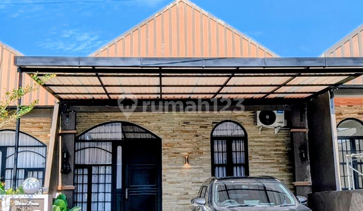 Rumah Siap Huni Desain Mewah Lokasi Strategis Dekat Undip 1