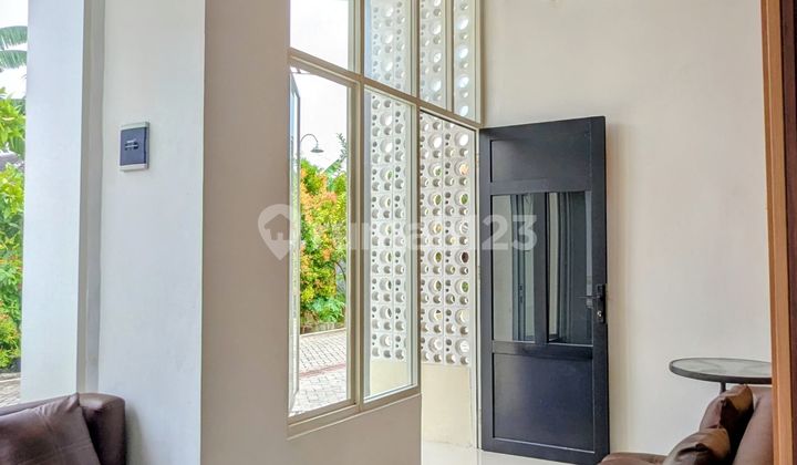 Rumah Mewah Dekat Pusat Kota Semarang Bebas Banjir 2