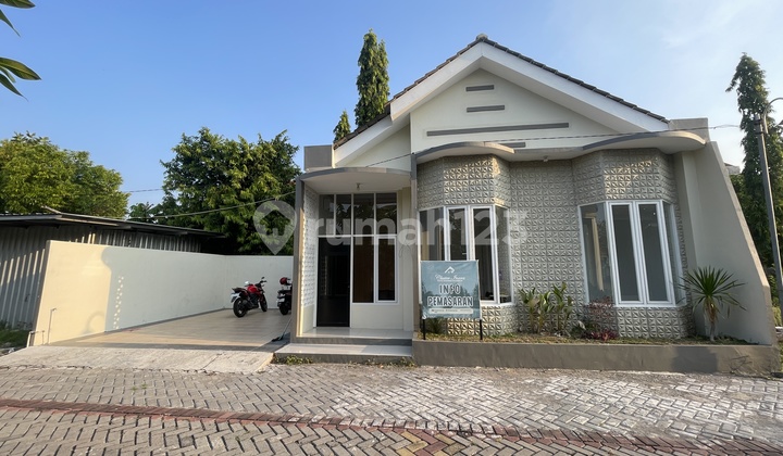 Ready to Live House, Flood-Free in Pedurungan 2