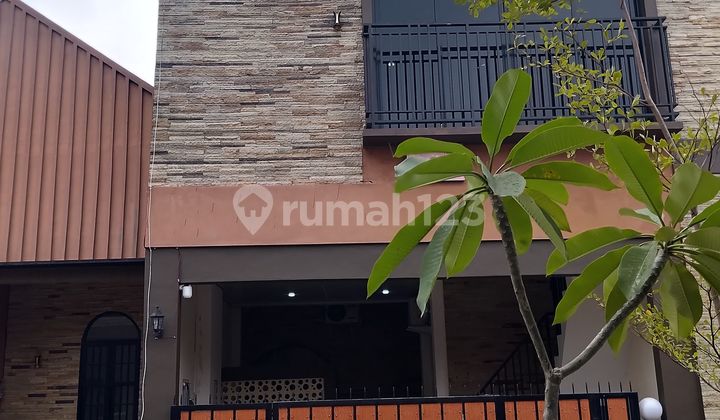 Kosan Eksklusif di Area Perumahan Cluster Tembalang Dekat Undip Kosan Eksklusif di Area Perumahan Cluster Tembalang Dekat Undip