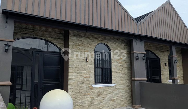 For Sale Ready-to-Occupy House in Tembalang Near Undip 1