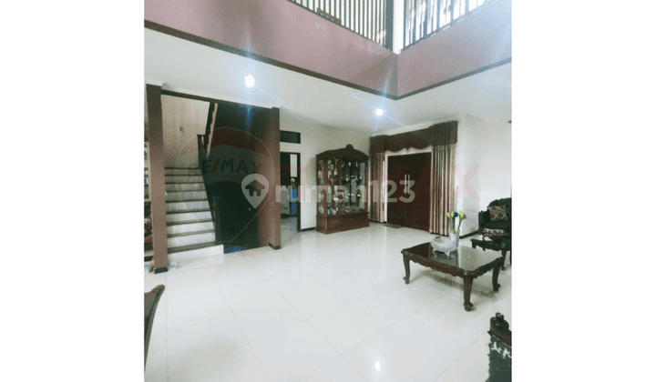 Dijual Rumah Bagus 2 Lantai di Kemang Pratama, Bekasi SHM  2