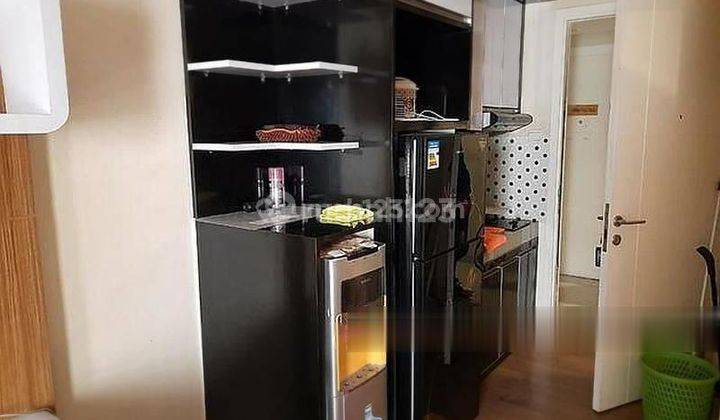 Disewakan Apartemen Parahyangan Residence Lantai 10 Furnished 1