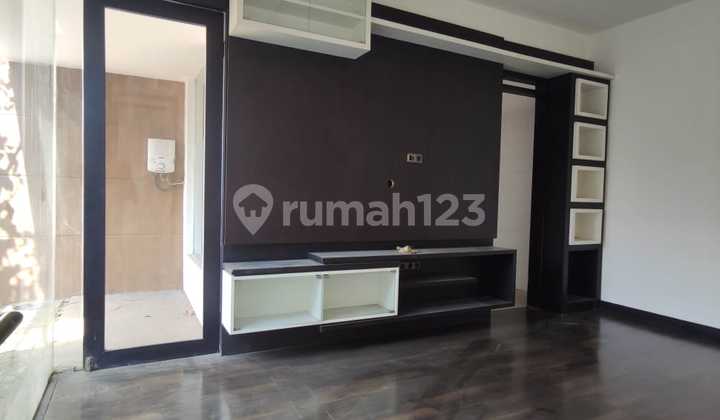 Rumah 1 Lantai Dijual di Batununggal Mulia Raya Terawat