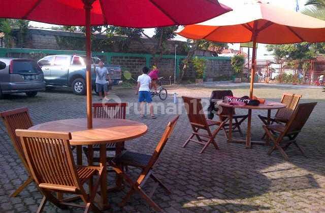 Ruang usaha di Jalan Raya Semplak, Bogor