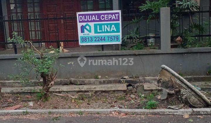 Rumah di Jual  Jalan Melati Bakti Pondok Bambu Jaktim (LR) 2