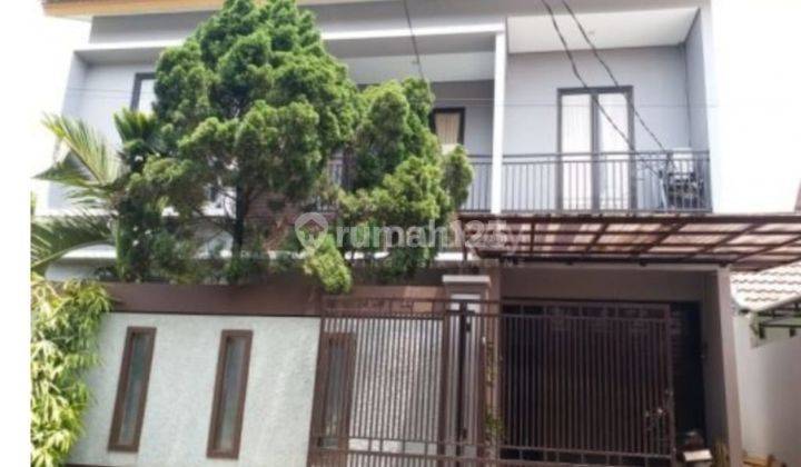 Di Jual Rumah Bagus 2 Lantai Area Perumahan Kota Legenda, Bekasi l(LN) 1