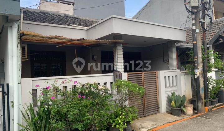 Rumah Bagus Arinda 2 Pondok Aren, Tangernag Selatan