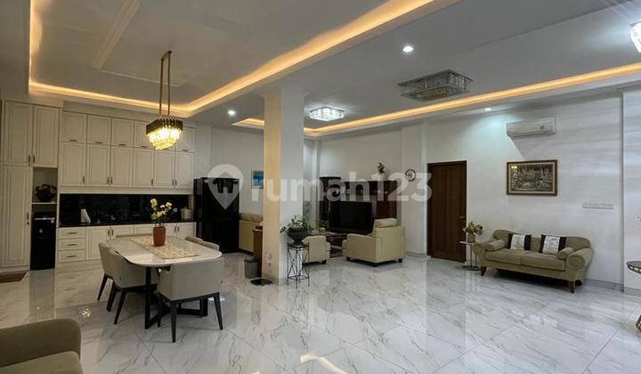 Dijual Rumah Lokasi Strategis di Pondok Pinang Jakarta Selatan