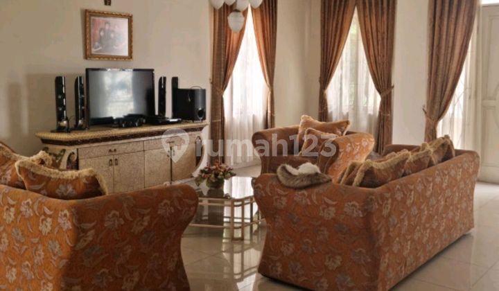 Boarding House for the Well-Established 2