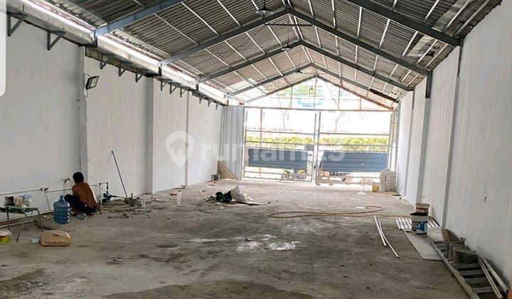 Rmh Pinggir Jalan - Cocok Buat Tempat Usaha - Lebih Baik Ini Daripada Beli Ruko Cuma Dapat Secuil Rmh Pinggir Jalan - Cocok Buat Tempat Usaha - Lebih Baik Ini Daripada Beli Ruko Cuma Dapat Secuil