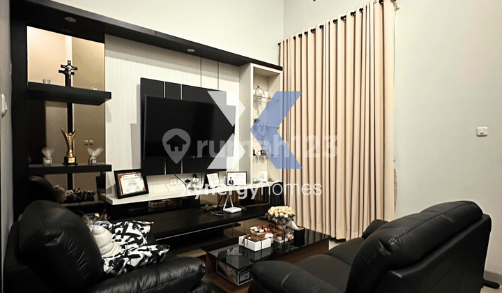 Rumah Siap Huni Full Furnished SHM di Komplek One Gate System Nata Endah Kopo Bandung 1