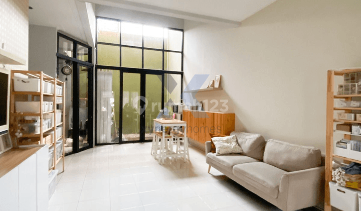 Rumah SHM Culdesac One Gate System Furnished di Gunung Batu Bandung 1