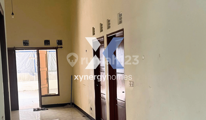 Rumah 2 Lantai SHM di Setra Duta Bandung 2