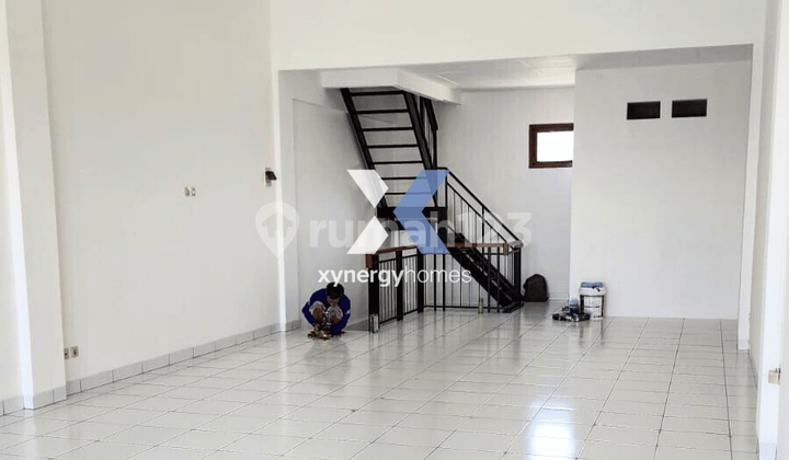Ruko 3.5 Lantai di Mainroad Mekar Wangi Bandung Ruko 3.5 Lantai di Mainroad Mekar Wangi Bandung