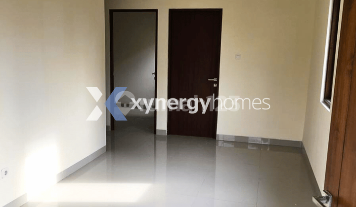 Rumah SHM Posisi Hoek Keamanan 24 Jam One Gate System di Ciganitri Bandung Rumah SHM Posisi Hoek Keamanan 24 Jam One Gate System di Ciganitri Bandung