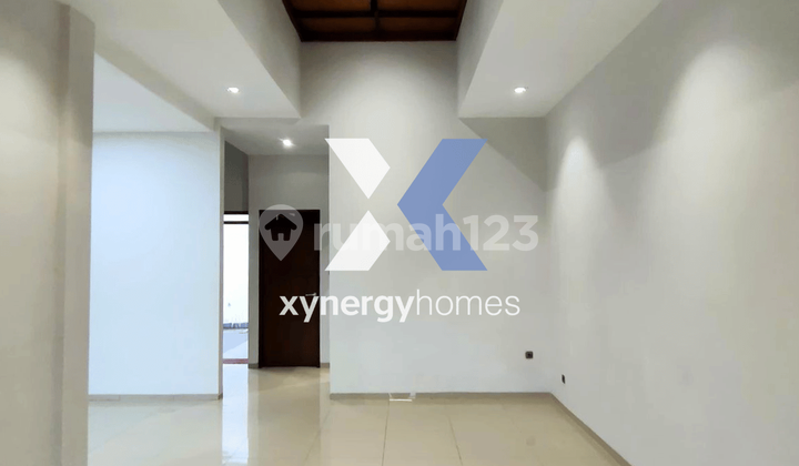 Rumah Siap Huni 1.5 Lantai Culdesac Lingkungan Nyaman di Taman Holis Indah 2 Bandung