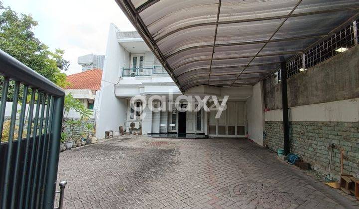 Rumah Pusat Kota Surabaya 5 Menit ke Tunjungan Plaza 1