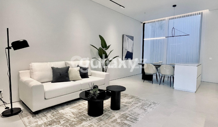 Rumah Industrial Modern Mulyosari