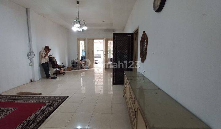 Di Jual Murah Rumah 2 Lantai di Jl. Pertanian, Jakarta Selatan 1